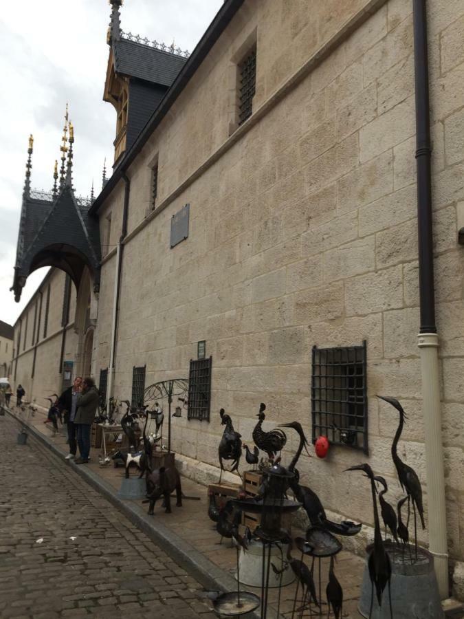 Maison A Beaune Бон Екстериор снимка