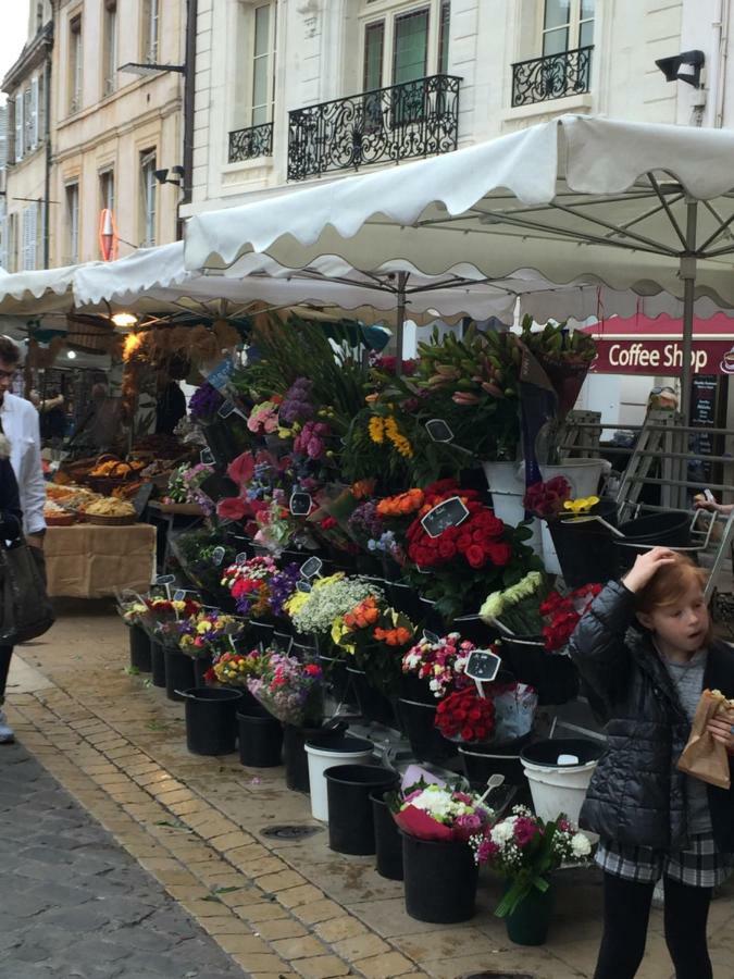 Maison A Beaune Бон Екстериор снимка